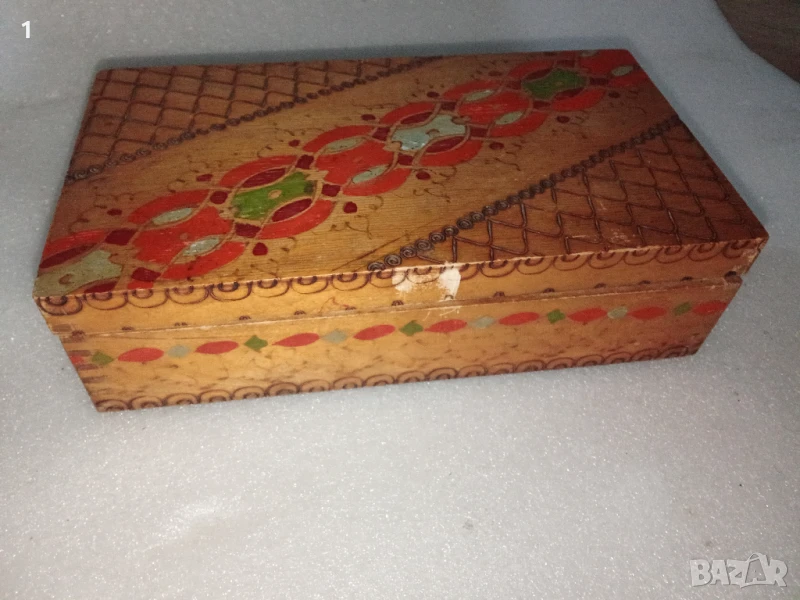 Дървена кутия за декорация, снимка 1