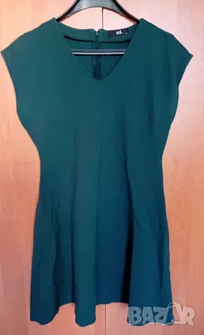 Зелена рокля, снимка 3 - Рокли - 49957815