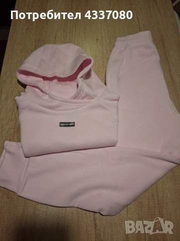 Дамски Спортни Екипи (S & M) - Идеалното Прилягане!, снимка 4 - Спортни екипи - 53010888