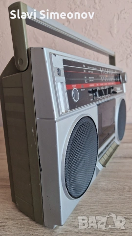 радио Toshiba RT-6015, снимка 4 - Радиокасетофони, транзистори - 53132012