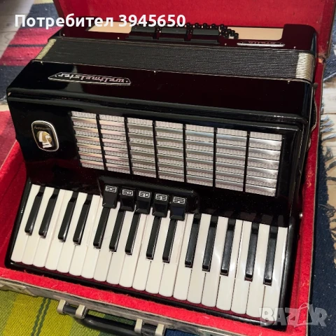 Акордеон Weltmeister 60 баса 