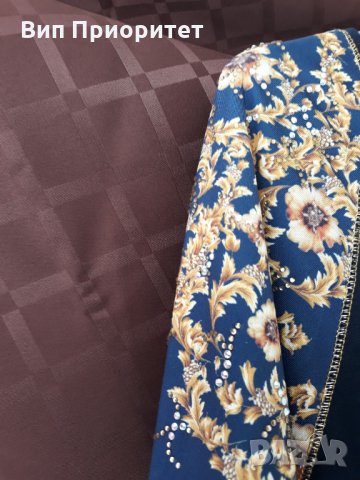 изящна тъмно синя блуза златни цветя , снимка 10 - Блузи с дълъг ръкав и пуловери - 34710252