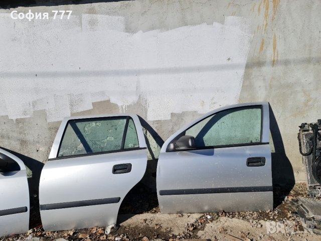 врати и заден капак за Opel Astra G комби, снимка 2 - Автомобили и джипове - 44095472