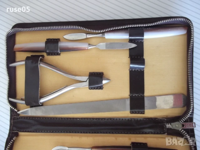 Комплект за маникюр и педикюр в кожен несесер, снимка 4 - Други - 50925958