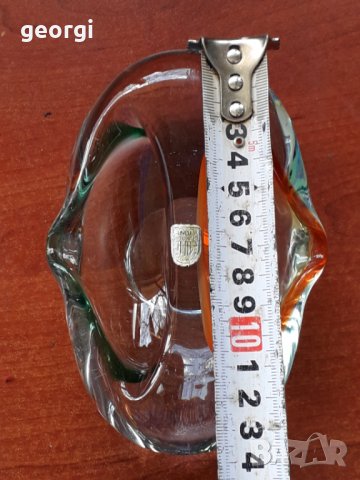 Пепелник от многоцветно стъкло, снимка 6 - Други стоки за дома - 32343921