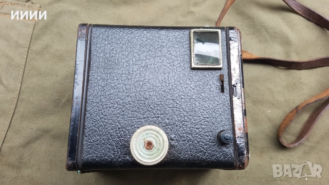 Фотоапарат камера BROWNIE , снимка 3 - Фотоапарати - 51881820