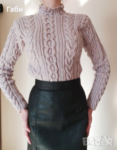 Ръчно плетен пуловер с аранови елементи, снимка 3 - Блузи с дълъг ръкав и пуловери - 22697099