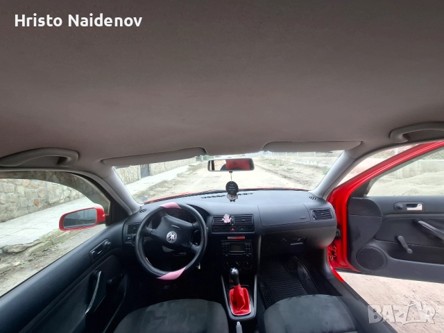 Продавам Volkswagen Golf IV - 2001 г., 1.9 TDI, 90 к.с.  Колата е бетон – напълно обслужена и  готов, снимка 6 - Автомобили и джипове - 52104044