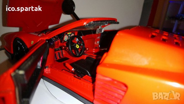 Ferrari 1:18 Testarossa spider 84 , снимка 10 - Колекции - 32389522