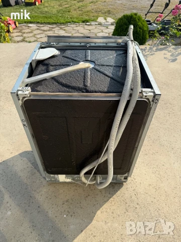 Съдомиялна за пълно вграждане  Миеле, снимка 8 - Съдомиялни - 50632908