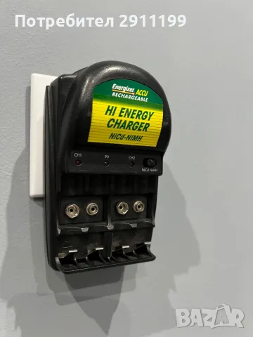 Зарядно за батерии Energizer, снимка 4 - Друга електроника - 48069937