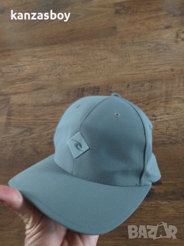 rip curl - страхотна шапка , снимка 2 - Шапки - 40049923