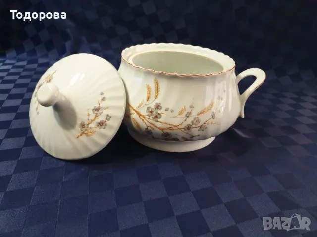 Порцеланов супник -Китка - Нови пазар с декор ябълков цвят, снимка 3 - Сервизи - 47383658