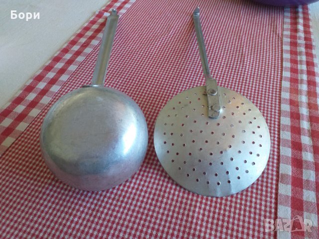 Стари алуминиеви черпак и решетъчна лъжица, снимка 5 - Прибори за хранене, готвене и сервиране - 33042824
