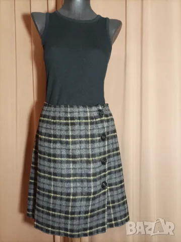 Зимна вълнена пола, снимка 2 - Поли - 49220431