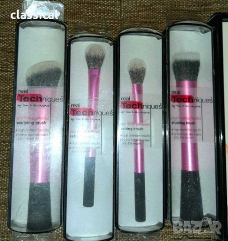 Професионални сетове четки за грим Real Techniques , снимка 16 - Комплекти и лотове - 27878405