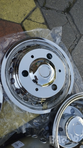 оригинални олекотени хромирани тасове за двойна гума sprinter crafter, снимка 4 - Части - 51456163