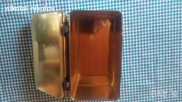 Метална кутия(сейф)на Чичо Скрудж Нестле и Дисни , снимка 6 - Антикварни и старинни предмети - 39040433