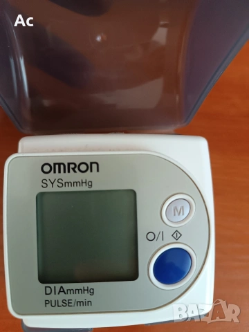 апарат за кръвно налягане Omron 
