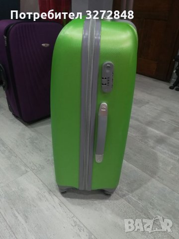 Куфар 70/45/25см-твърд с  4 колелца, снимка 12 - Куфари - 35500935