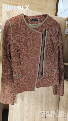 Дамска сако Vayana