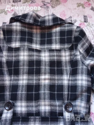 Карирано палто М размер, снимка 4 - Палта, манта - 50434463