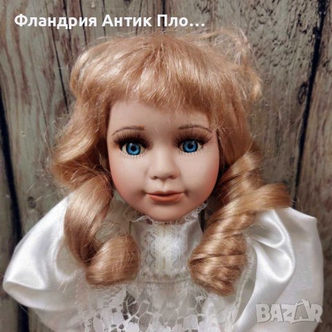 Порцеланова кукла с елегантна рокля, снимка 2 - Колекции - 43325662