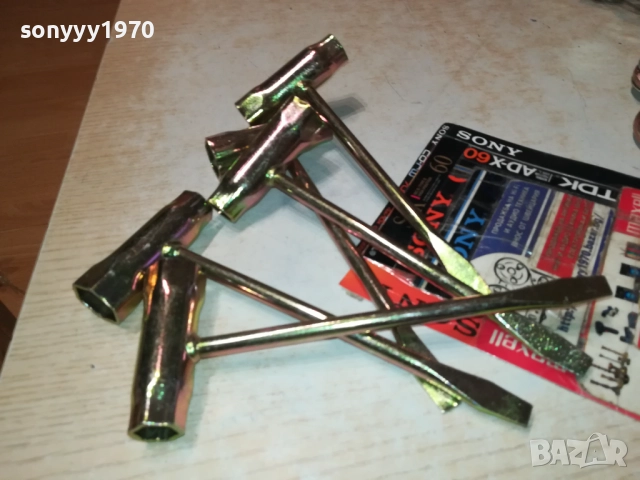 КЛЮЧ ЗА РЕЗАЧКА 25ЛВ ЗА БРОЙ 1310251534, снимка 2 - Градинска техника - 52038731