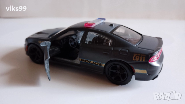 2018 Dodge Charger SRT Hellcat Police - Maisto 1:45, снимка 3 - Колекции - 52865810