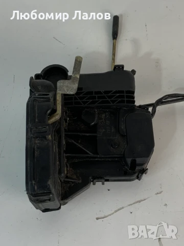 Предна дясна брава Mercedes-Benz C-class W203 (00-04)г. 2037200435, снимка 4 - Части - 50749218