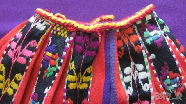 19 век Фолк Арт Детски Костюм ръчна бродерия, снимка 4 - Антикварни и старинни предмети - 35196440