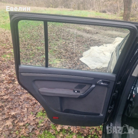 VW Touran 2006г 105кс 1.9 TDI, снимка 15 - Части - 52789555