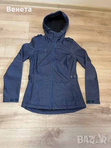 Дамско яке O'neill. Размер М.