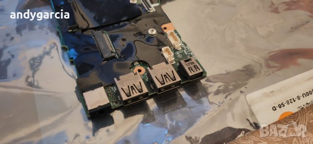 Lenovo ThinkPad P51 на части, всичко работи, спукан дисплей и палмрест, снимка 3 - Части за лаптопи - 40888064