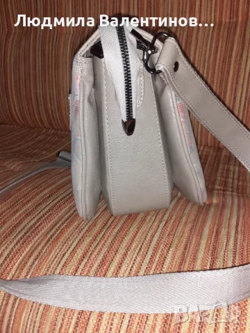 Дамска чанта, нова, снимка 4 - Чанти - 47504839