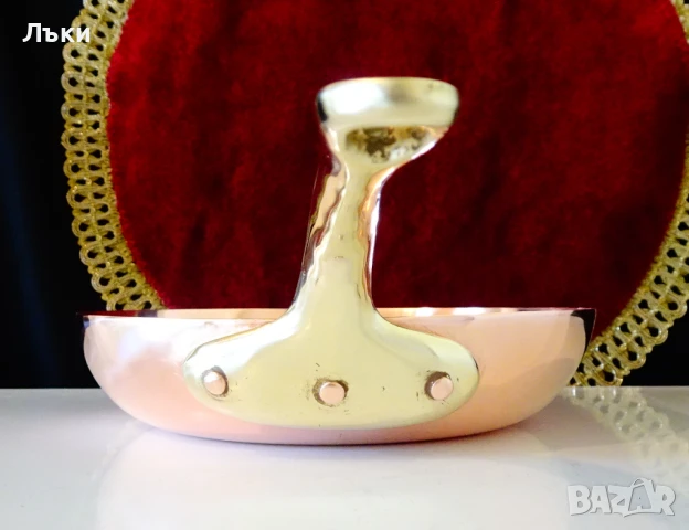 Меден тиган,чиста червена мед 500 гр. , снимка 3 - Антикварни и старинни предмети - 50449754