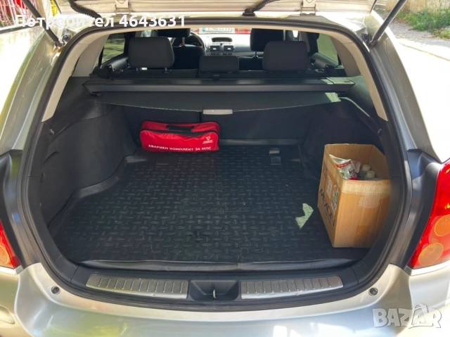Toyota Avensis D-Cat, снимка 2 - Автомобили и джипове - 52318358
