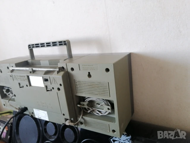 Радиокасетофон UNIVERSUM CTR 4646, снимка 7 - Радиокасетофони, транзистори - 50652439