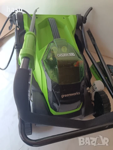 Акумулаторна косачка Greenworks G40LM35, 40V, 35 см, 40 л, Без батерия и зарядно, снимка 3 - Градинска техника - 50685229