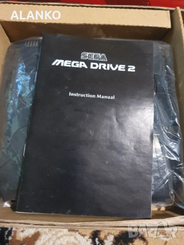Оригинална Sega Mega Drive 2 Japan MK-1631-07 Пълен комплект, снимка 8 - Други игри и конзоли - 52921826