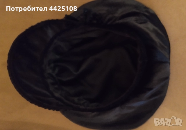 Черна дамска барета от кадифе , снимка 3 - Шапки - 52198133