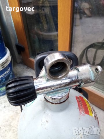 Водолазна бутилка на 200 бара , снимка 2 - Водни спортове - 36846209