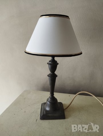 настолна лампа в класически стил, снимка 4 - Настолни лампи - 42991022