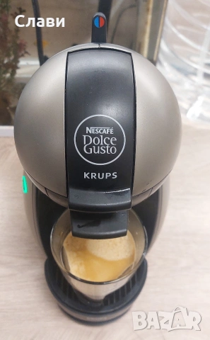 Dolce Gusto Машина на капсули, снимка 3 - Кафемашини - 53417181