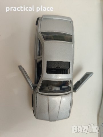 Метална количка BMW 325i Corgi 1:43, снимка 7 - Колекции - 35030648