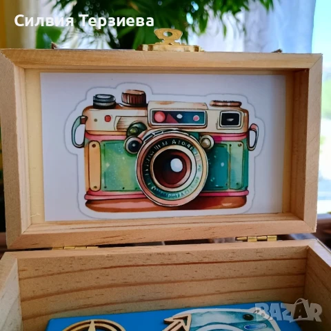 Ръчно изработена дървена кутия "Бисери в куфари" с колекция 21 вдъхновяващи карти , снимка 7 - Декорация за дома - 50609109