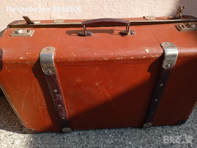 Продавам ретро куфар от 40-те години., снимка 7 - Други ценни предмети - 50645440