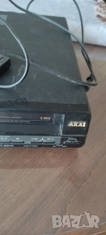 Видео касетофон AKAI* , снимка 2 - Плейъри, домашно кино, прожектори - 51169603