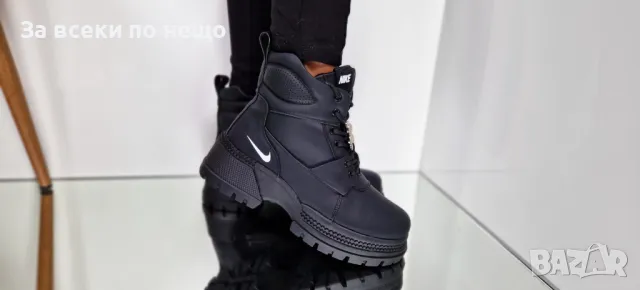 Дамски боти Nike - Налични различни цветове и модели, снимка 2 - Дамски боти - 48230618