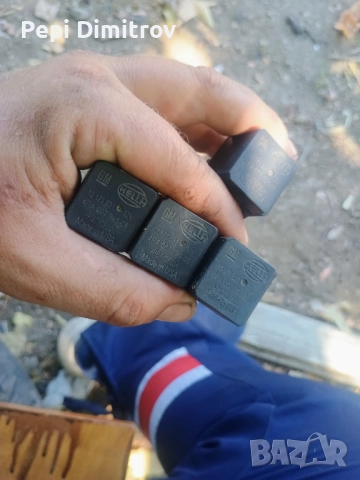 РЕЛЕ VAUXHALL HELLA, МНОГОФУНКЦИОНАЛНО, ЧЕРНО, 12V, 4RA00779105, GM 13171831, снимка 2 - Части - 51672083